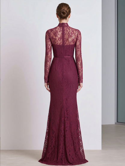 Dolores | Vestido Largo de Encaje con Cuello Alto