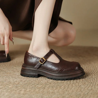 Emilia | Zapatos Mary Jane con Hebilla Dorada
