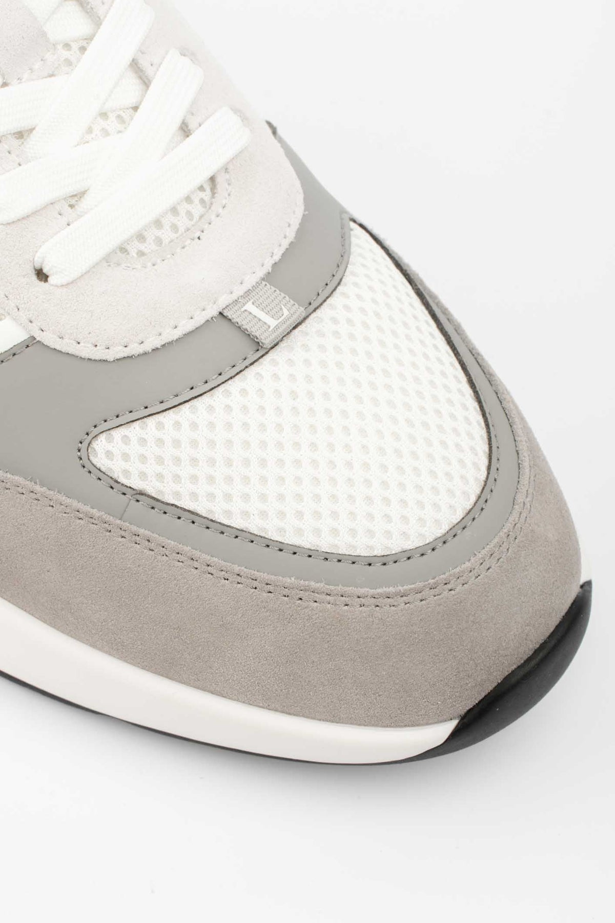 Soho Runner — Grey White